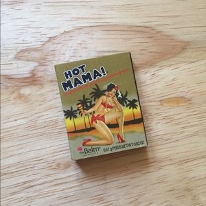 💄3/$10💄 theBalm Hot Mama